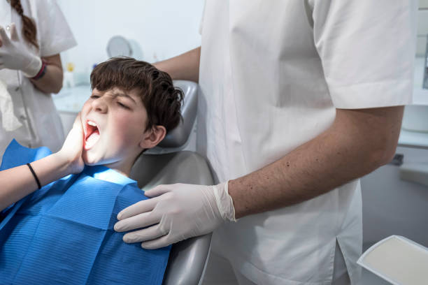 Best Emergency Treatment for Toothache in Rochester, IN